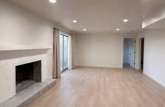 1181 Koradine Drive photos photos