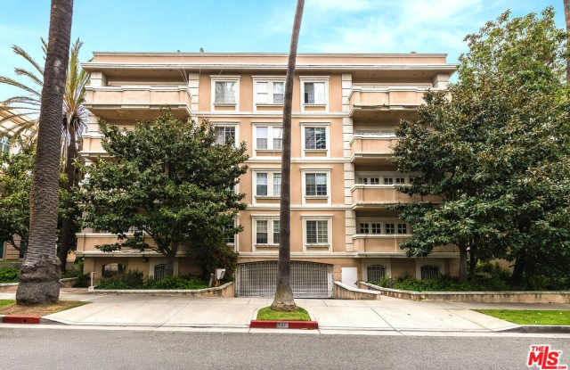 120 S Palm Dr photos photos