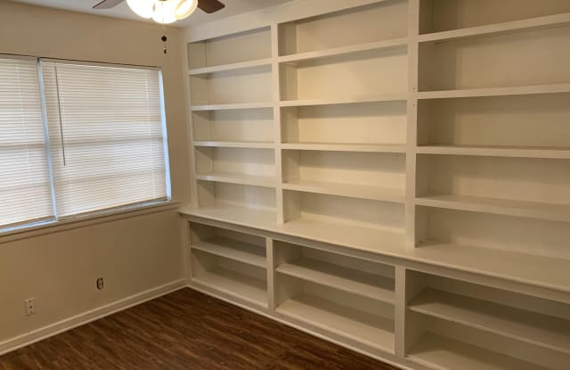 2716 Binyon Ave - 2716 Binyon Avenue, Fort Worth, TX 76133