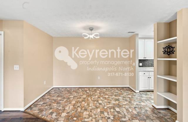 Modern 3-Bedroom Retreat with Pool, Fitness Center & More Gallery 3