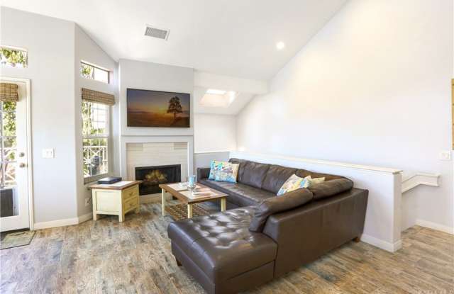 245 Shorebreaker Drive Gallery 3