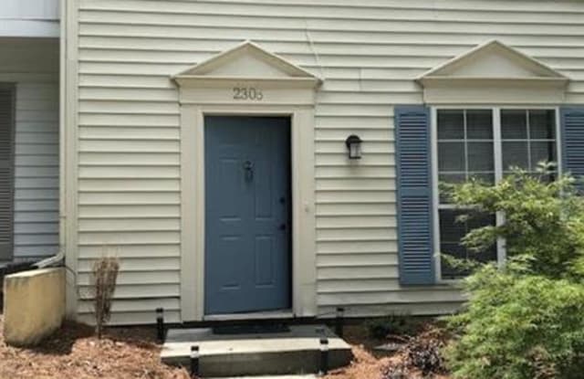 2305 Queen Anne Court - 2305 Queen Anne Court, Sandy Springs, GA 30350