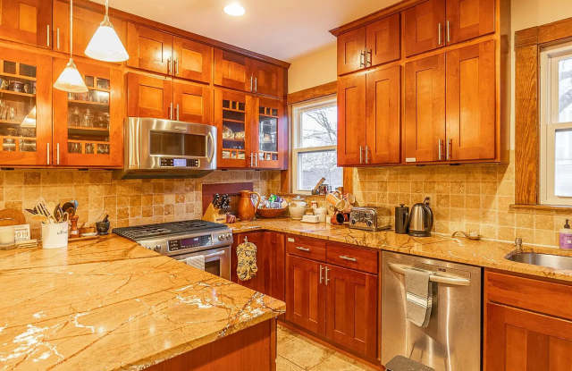 236 Concord Ave photos photos