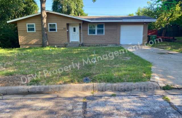 912 W Tucker Blvd - 912 West Tucker Boulevard, Arlington, TX 76013