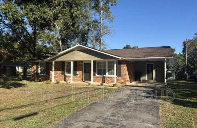 108 Southwood Ln Gallery 1