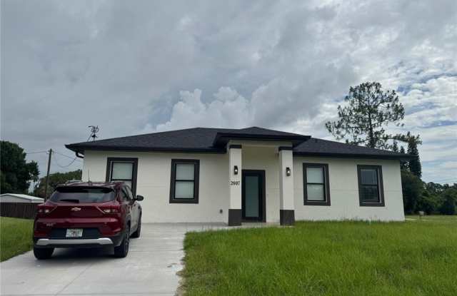 2807 Leeland Heights #B Boulevard photos photos