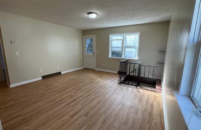 19-21 Wedgewood Cir # 19-21 Gallery 1