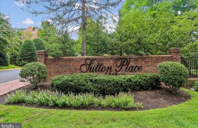 3217 SUTTON Place NW Gallery 3
