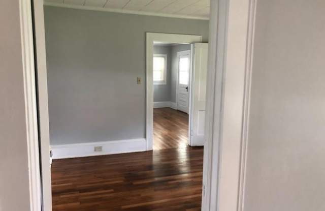 1713 S Miami Boulevard Gallery 3