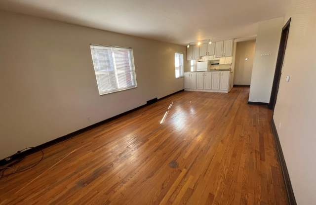 954 1/2 Kennebec St photos photos