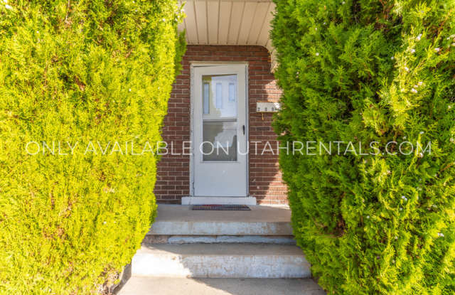 2001 S 1500 E Redondo Gallery 3