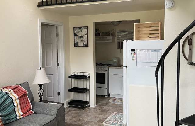 8401 Riverbanks Road Gallery 3