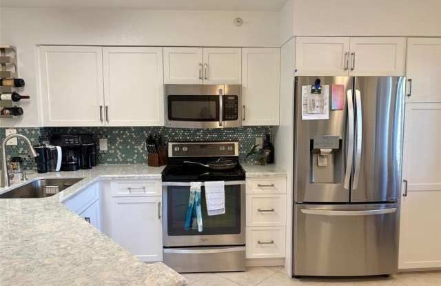 2112 S Cypress Bend Dr photos photos