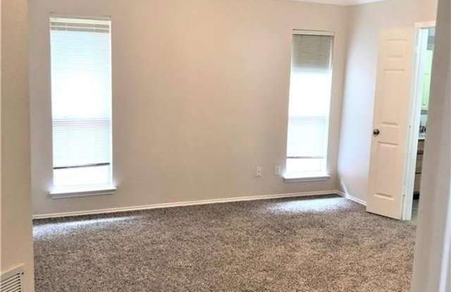 3004 Black Walnut Drive Gallery 4