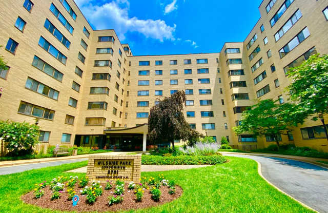 Wilshire Park Condo Studio with Den with Park views in Cleveland Park! photos photos Wilshire Park Condo Studio with Den with Park views in Cleveland Park! photos photos