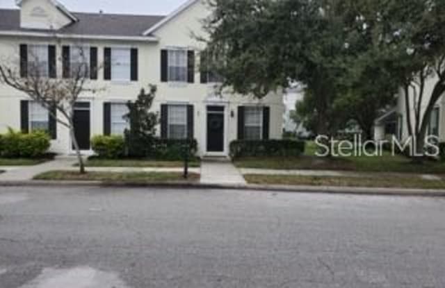 9815 W PARK VILLAGE DRIVE - 9815 West Park Village Drive, Westchase, FL 33626