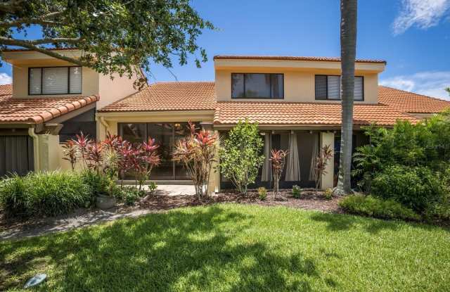 5346 HUNTINGWOOD COURT photos photos