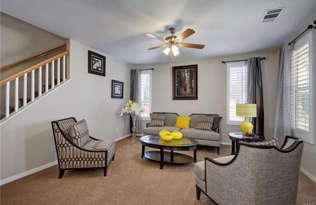 5 Bed 3 Full Bath Corona Pool House Gallery 4