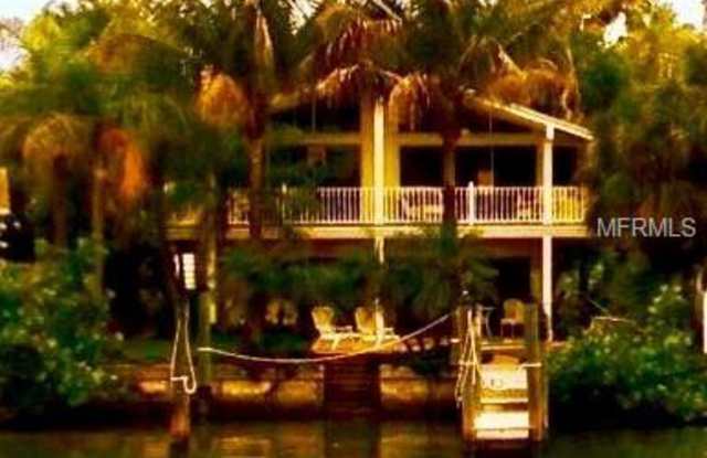 1207 BAYSHORE BOULEVARD Gallery 2