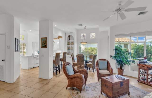 4890 N Newport Island Drive Gallery 3