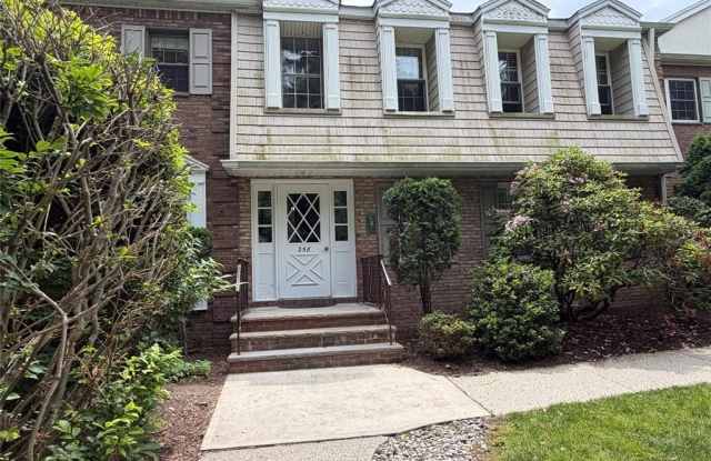 358 Maple Gallery 3