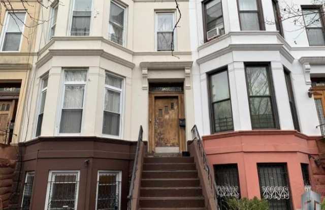 1349 Bergen St - 1349 Bergen Street, Brooklyn, NY 11213