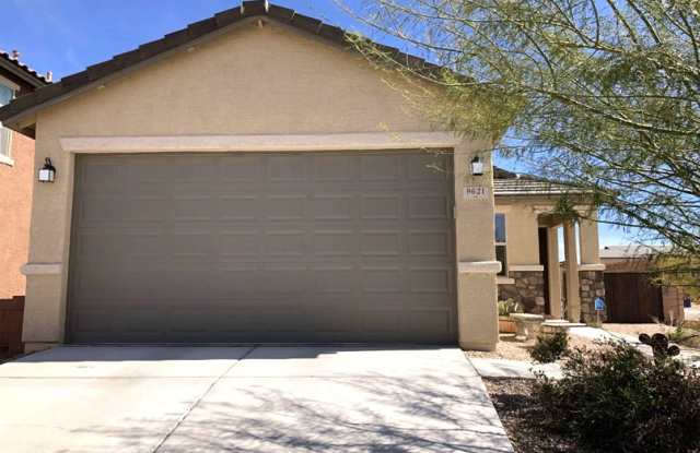 Nice Home with Upgrades in Vail School District photos photos