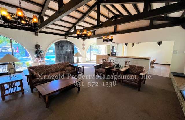 Charming Monterey Condo with Pool, Fireplace & Utilities Included Gallery 3