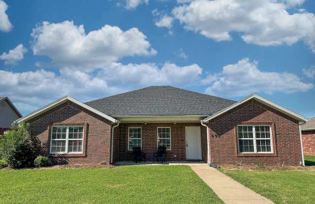 691 North Meadowlands Drive photos photos