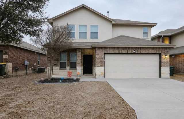 2 Week Free Move-In Special! Spacious 4-Bedroom Redbird Ranch Home with Private Backyard Gallery 1