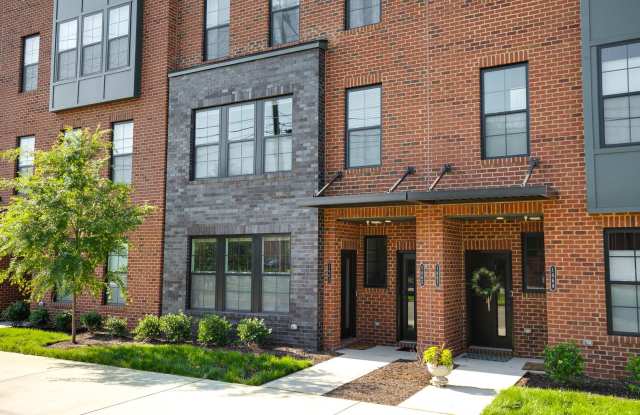 Renovated 2-Bedroom Condo Located in the Heart of the Fan! - 1463 Overbrook Road, Richmond, VA 23220