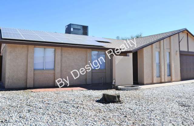 Spacious 4 Bedroom 2 Bath Home with Recent Updates and Large Backyard Gallery 3