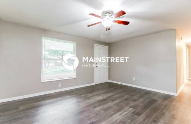921 Hillside Drive Gallery 2