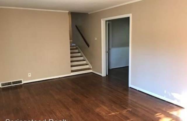 5169 Murrayhill Road Gallery 4