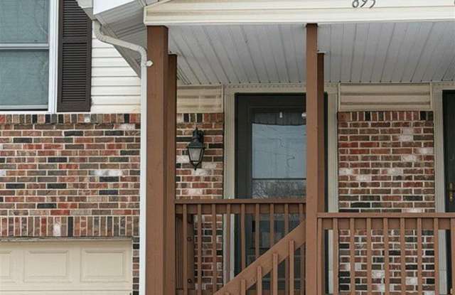 895 Delray Drive photos photos