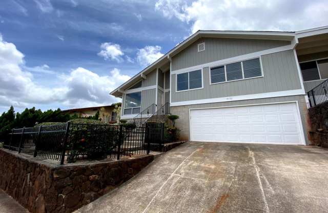 99-556 Hoio Street - 99-556 Hoio Street, Aiea, HI 96701