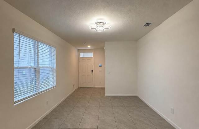 12251 SW NETTUNO Way Gallery 4