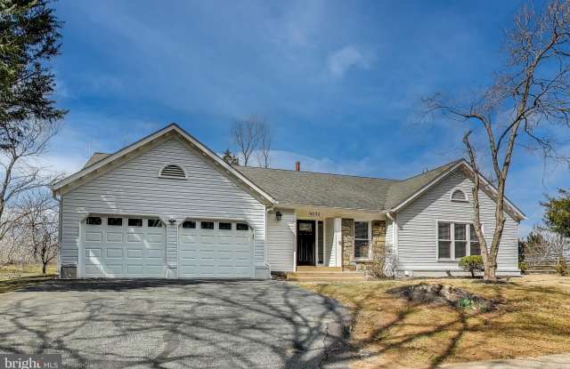 9235 FALLS CHAPEL WAY - 9235 Falls Chapel Way, Potomac, MD 20854