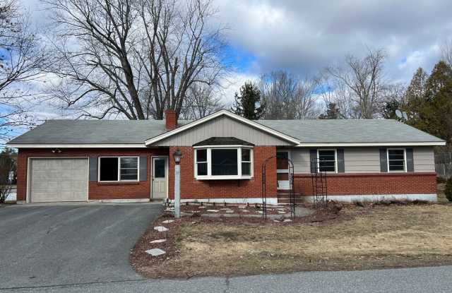 3 Bedroom / 1 bathroom single family house photos photos