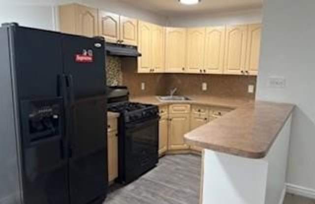 106-42 Guy R Brewer Boulevard photos photos