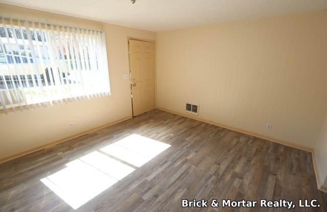 00330-Orchard ST Duplex Gallery 3