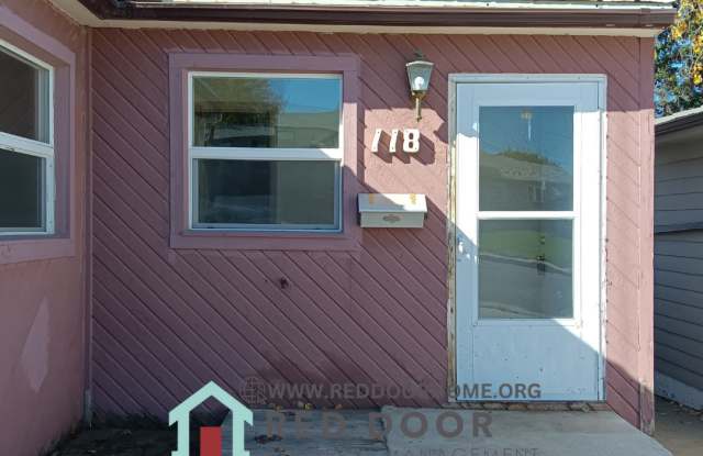 3 Bedroom 1 Bath House - 118 9th Avenue Southeast, Cut Bank, MT 59427