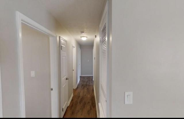 1720 Overlook Way Southwest Gallery 3