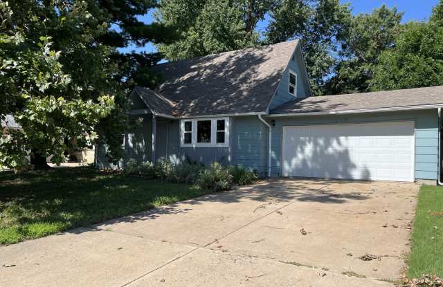 203 Ranger Avenue - 203 Ranger Avenue, Haysville, KS 67060