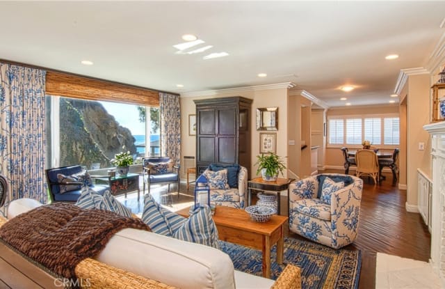 84 Blue Lagoon - 84 Blue Lagoon, Laguna Beach, CA 92651