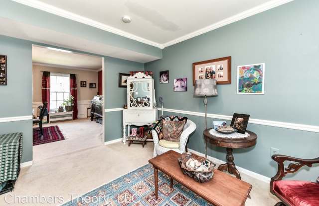 139 GOVERNORS DRIVE  SW Gallery 2