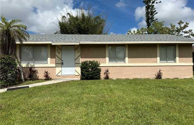 8 Roanoke Drive photos photos