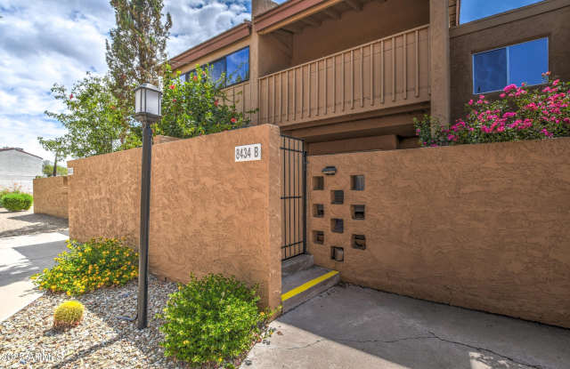 8434 N CENTRAL Avenue - 8434 North Central Avenue, Phoenix, AZ 85020