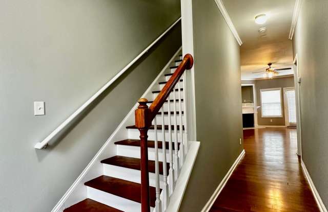 3 Bedroom Townhome in Braselton Gallery 4
