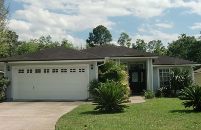 7686 FAWN LAKE DR S - 7686 Fawn Lake Drive South, Jacksonville, FL 32256